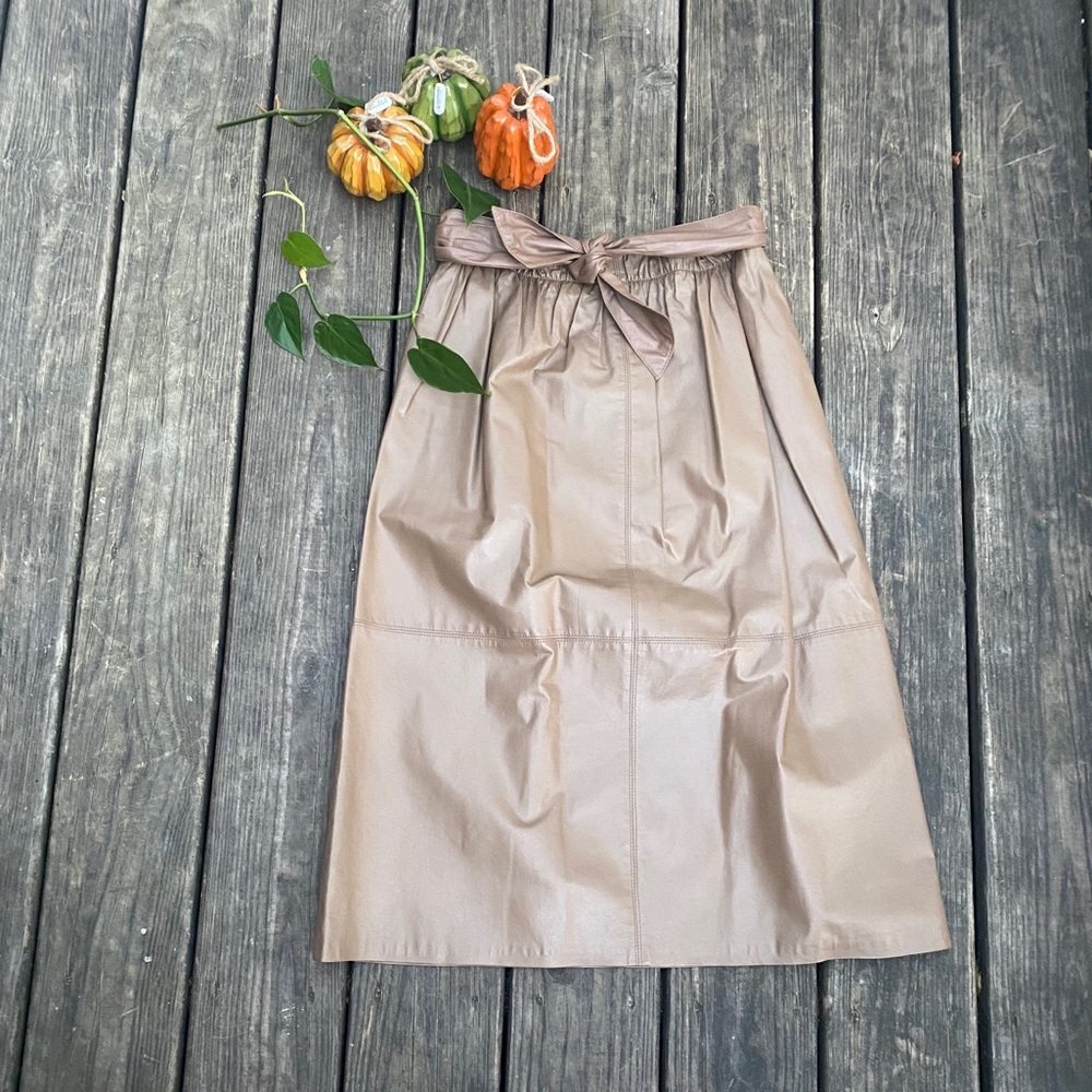 Vintage leather skirt 🐫